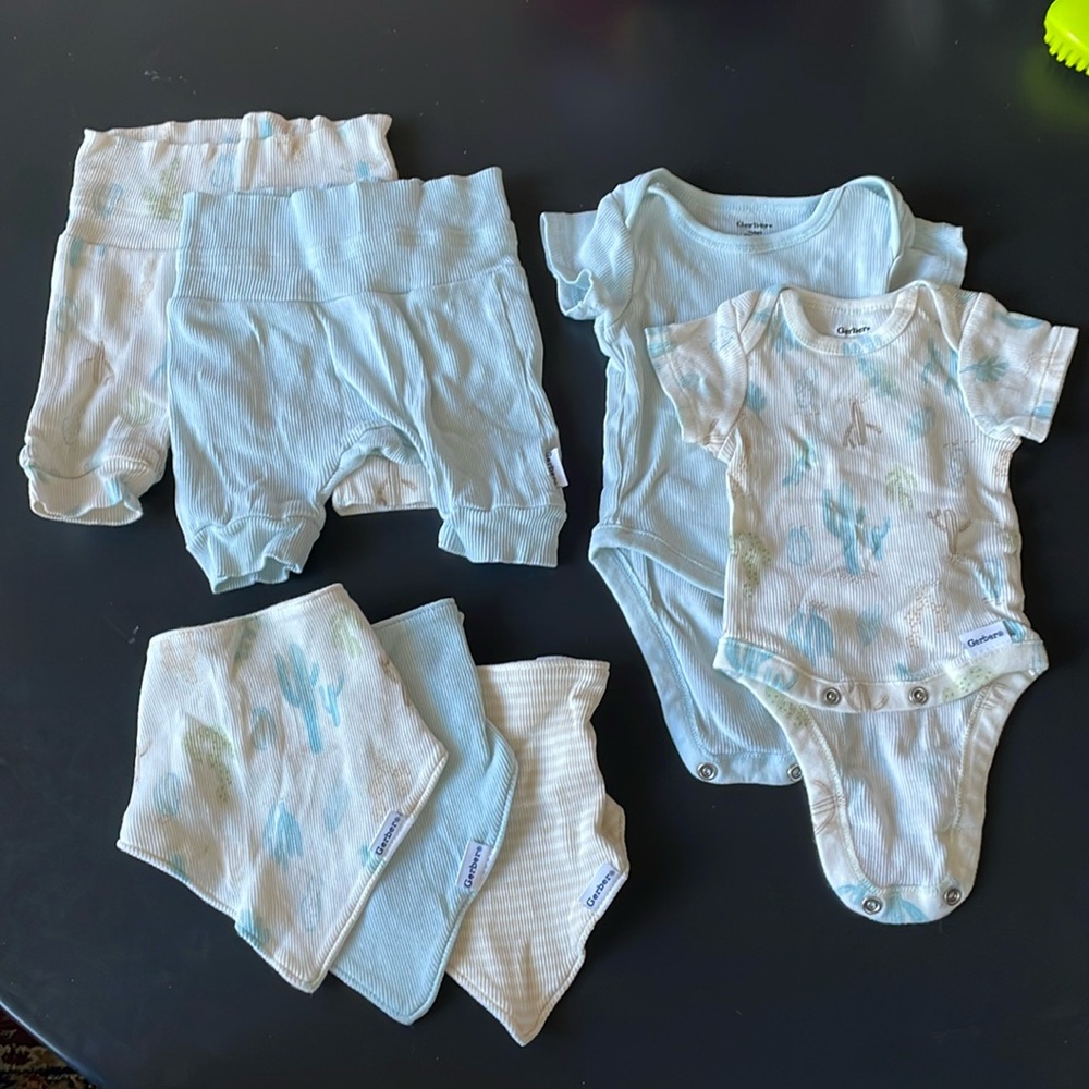 Gerber newborn set